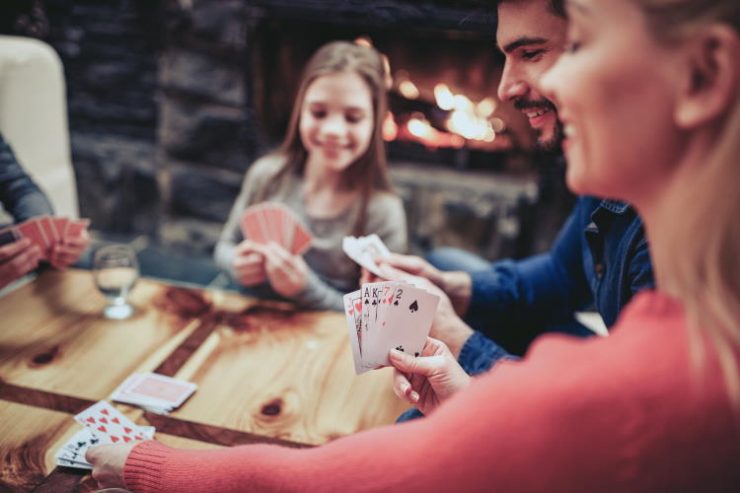 Ludic - Feeling – Gesellschaftsspiel Für Die Ganze Familie, Fördert Emotionale Intelligenz